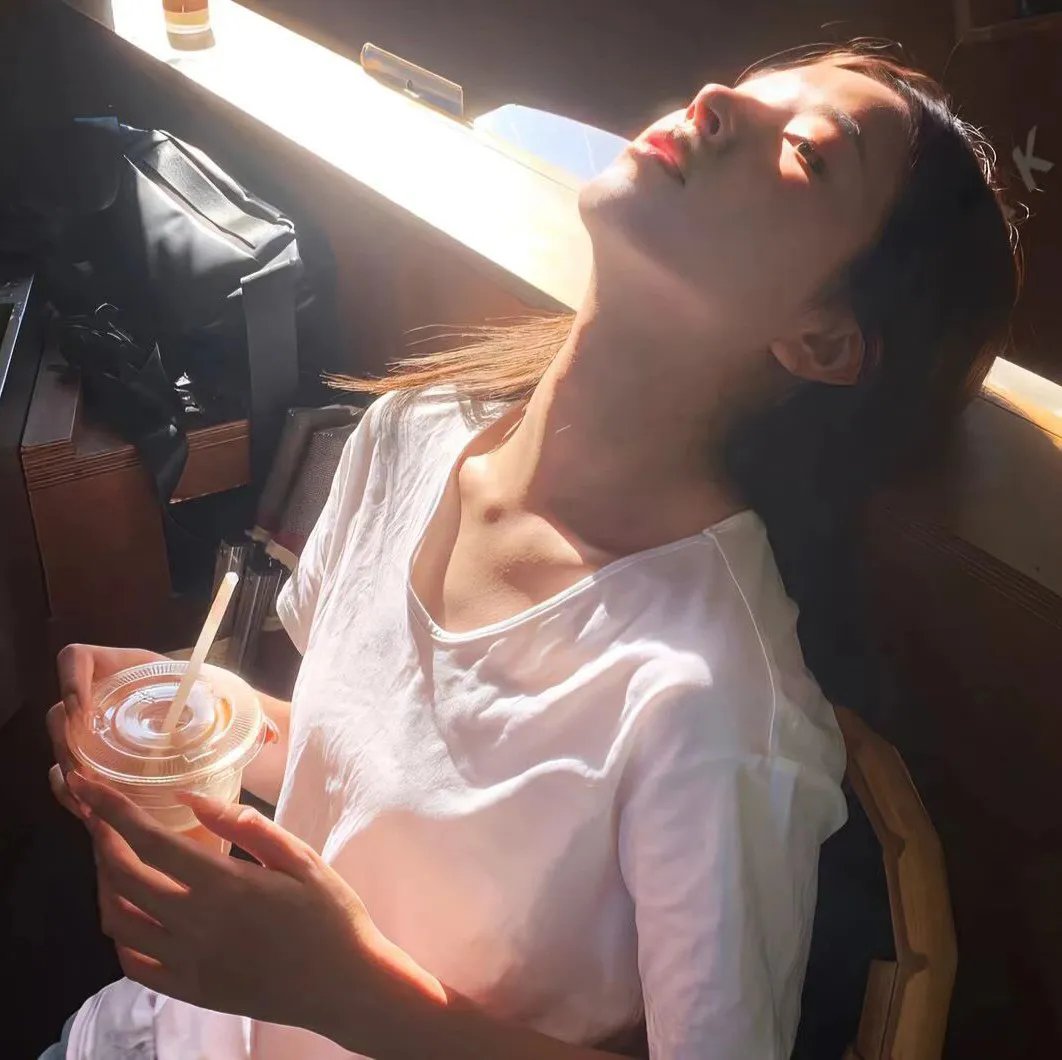 脂粉拳王
